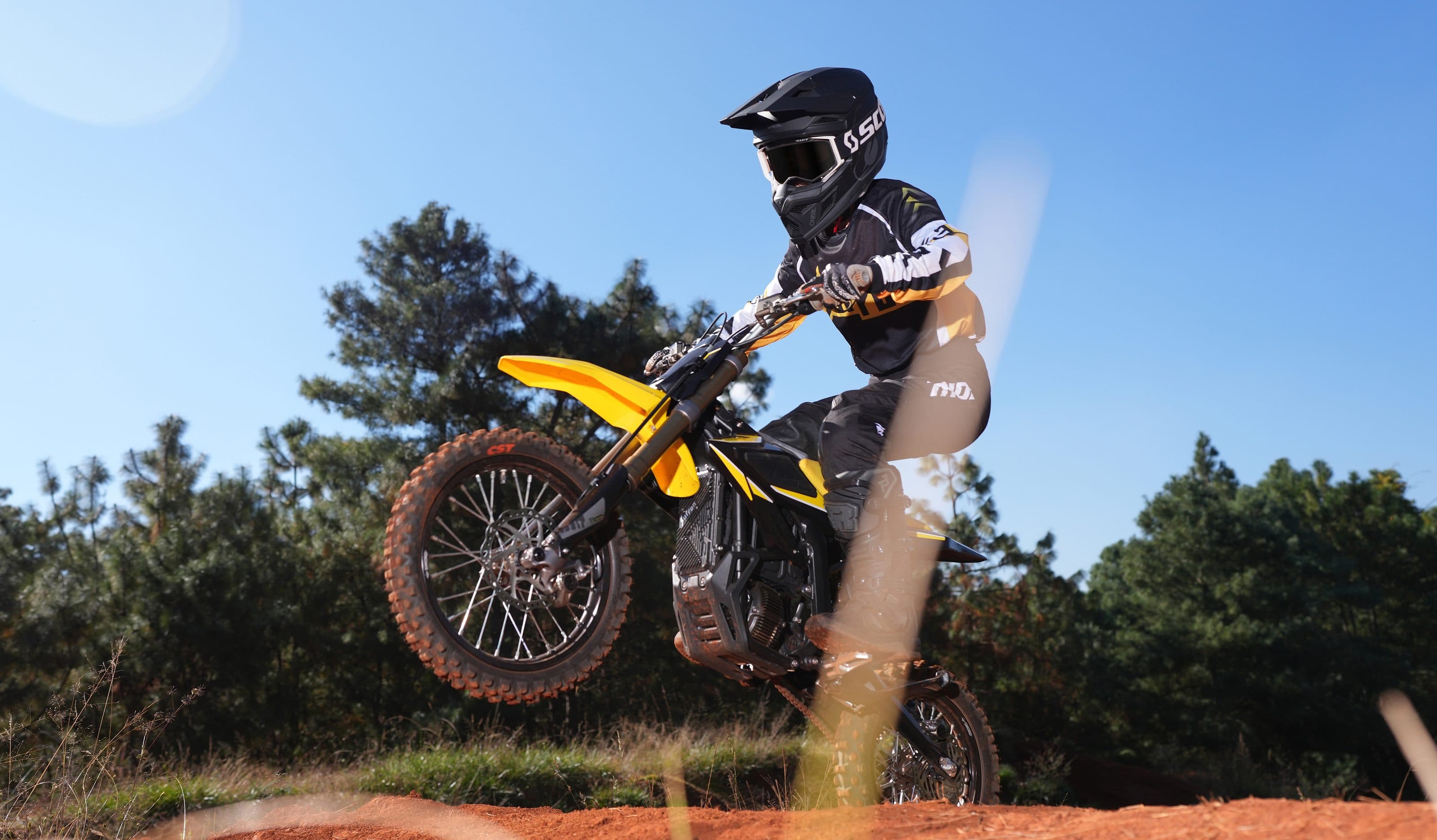 Young rider jumping a Hyper Bee